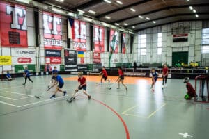 Studenti z Park Lane International School se zúčastní mezinárodního florbalového turnaje.