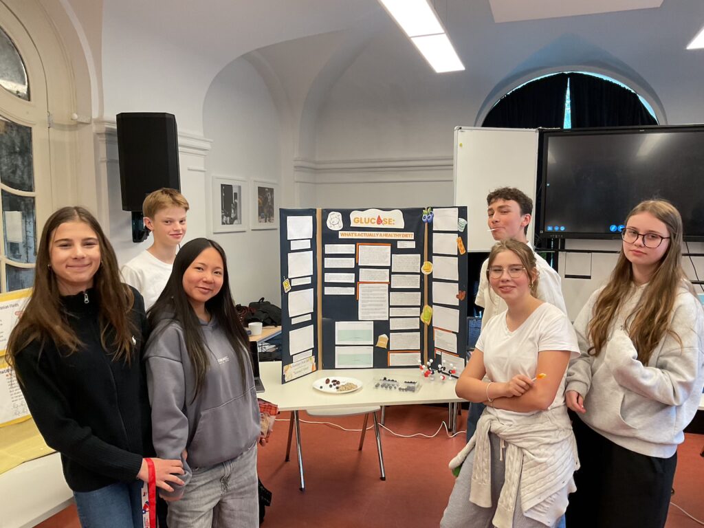 The Science Fair at Valdštejnská campus featured innovative projects, fun quizzes, and a photo booth, celebrating curiosity and creativity in science.