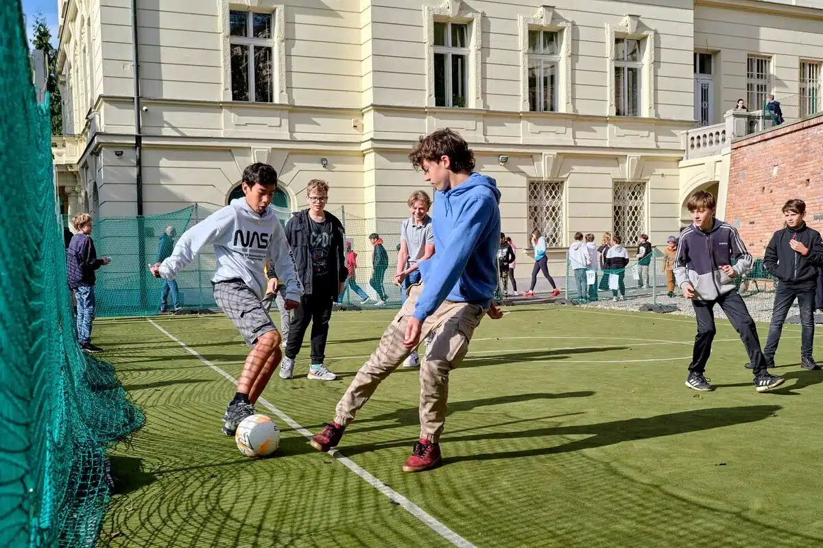 Park Lane International School - mimoškolní aktivity