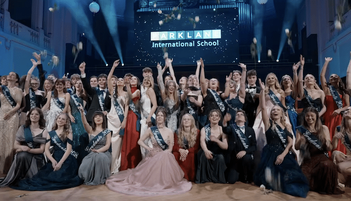 Maturitní ples 2026 v Obecním domě